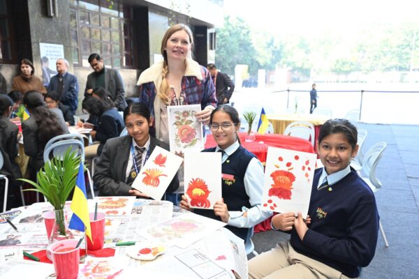 Young Indian Minds Shine in 1st Ukraine-India Students' Writing Contest